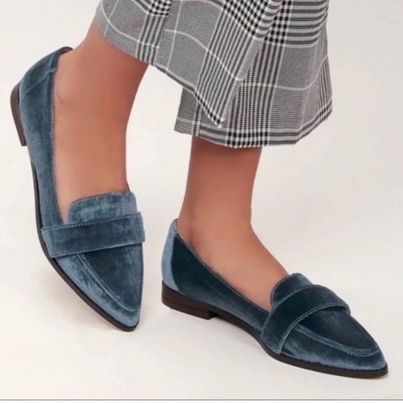 Sole Society Women’s Edie Blue Velvet Point Toe Loafers Flats - Size 7.5M - Picture 1 of 9